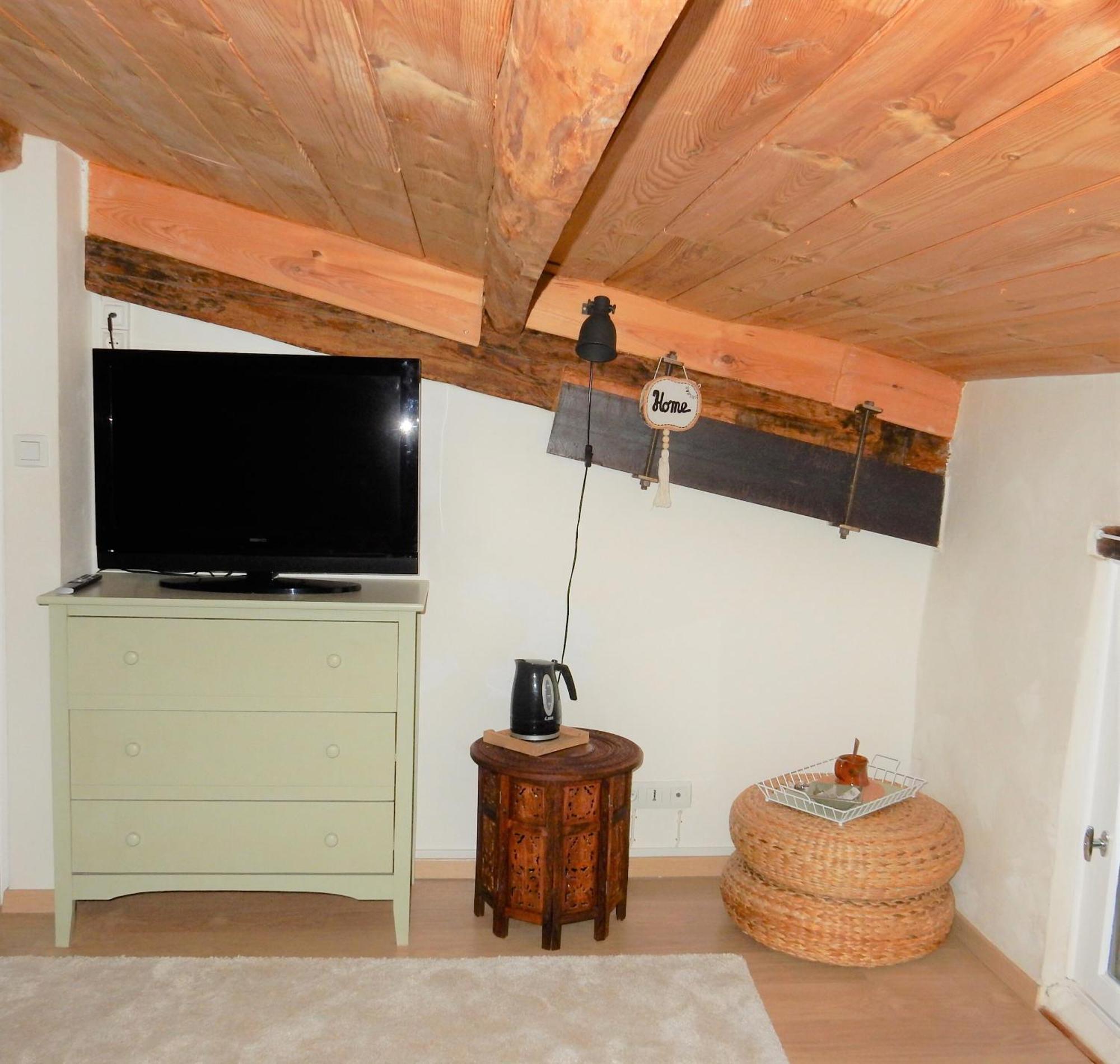 Le Logis D'Hestia Apartman Billom Kültér fotó