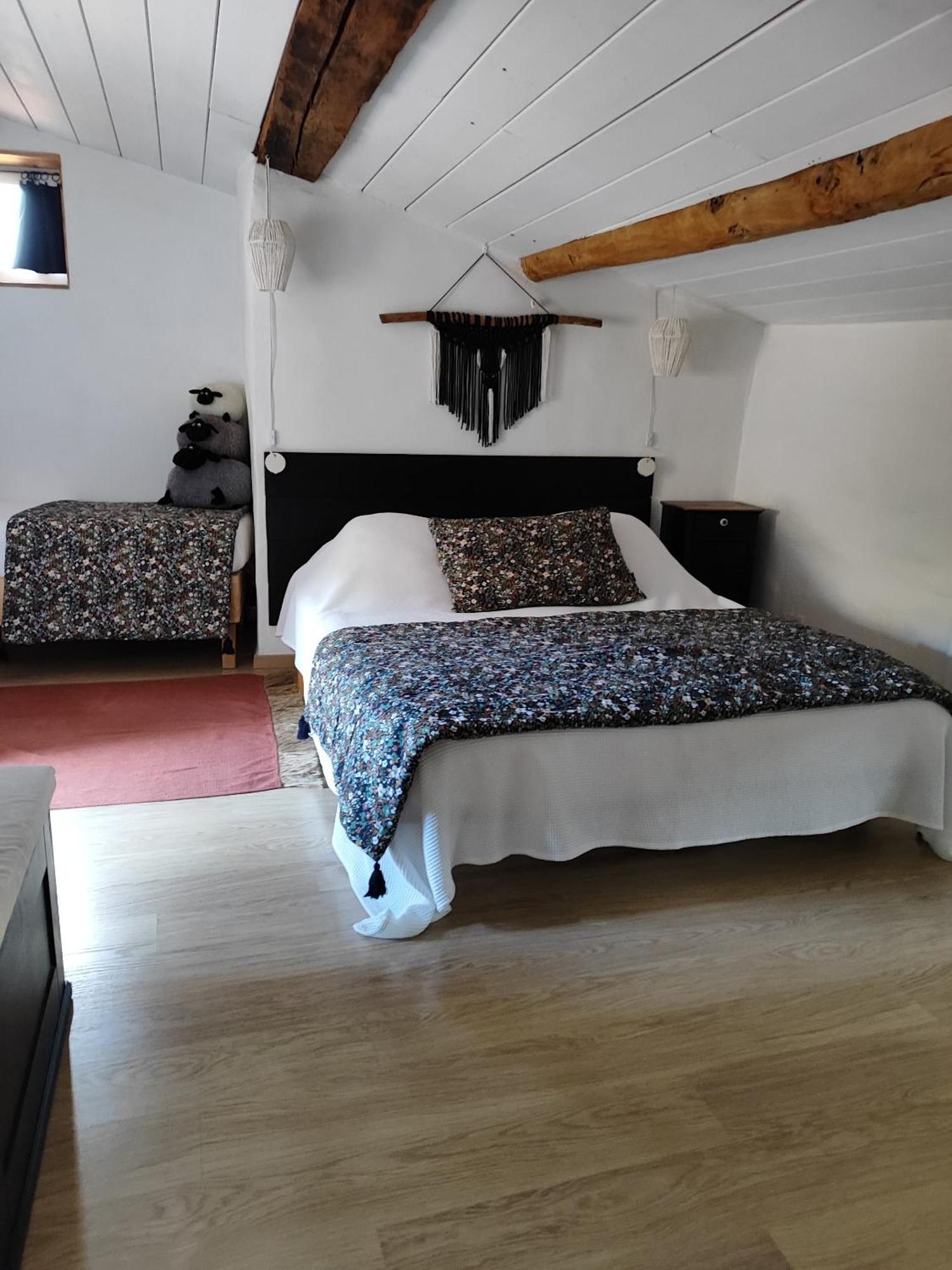 Le Logis D'Hestia Apartman Billom Kültér fotó